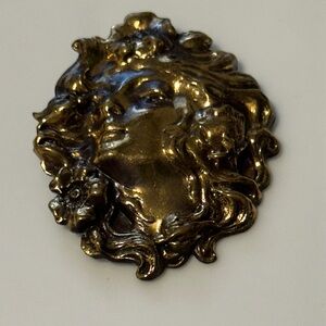 Ornate Art Nouveau Woman Brooch - Antique Brass Tone